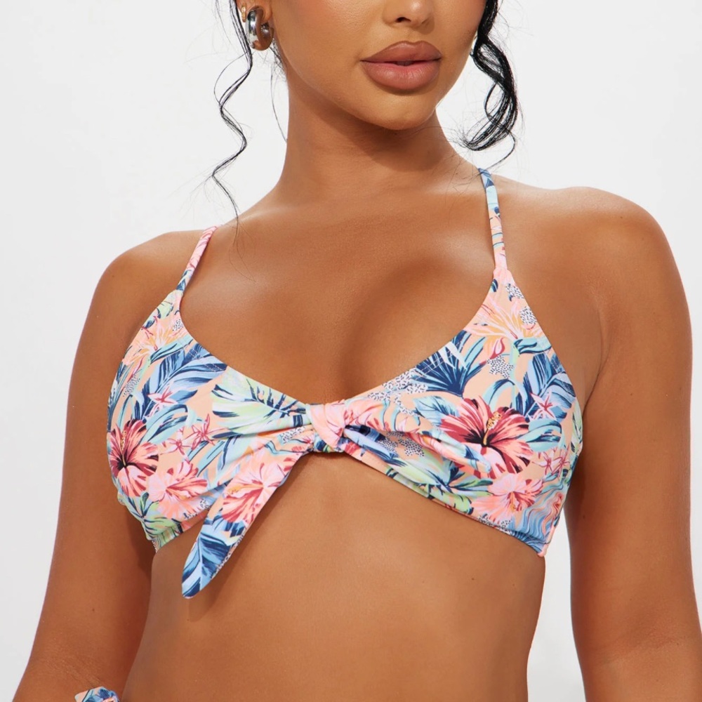 NWT Floral Tie Bikini Top